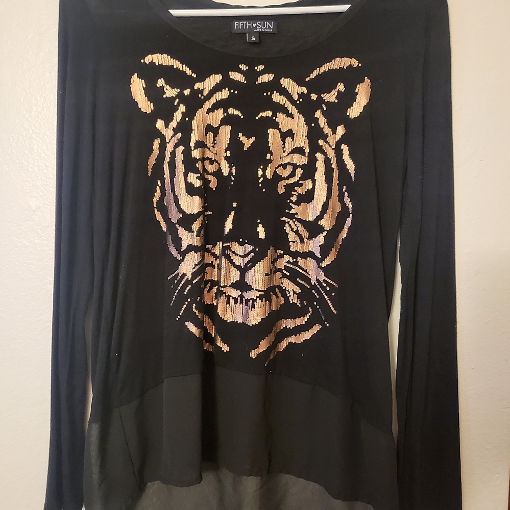 Fifth Sun sheet black Lion Blouse